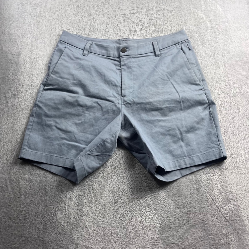 Lululemon Commission Shorts Mens 32 Light Blue Grey 7 Inch Inseam Casual Active